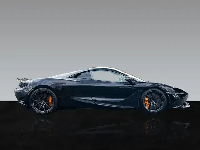 Gebraucht McLaren 750S 751 PS (552 kW) 2024 Schwarz Cabrio