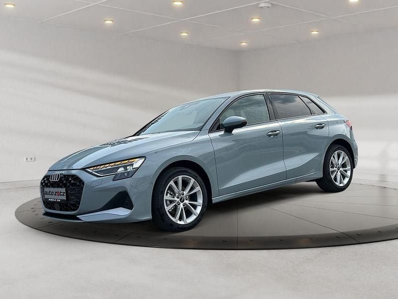 Gebraucht Audi A3 Advanced Plus 116 PS (85 kW) 2025 Pfeilgrau perleffekt Limousine