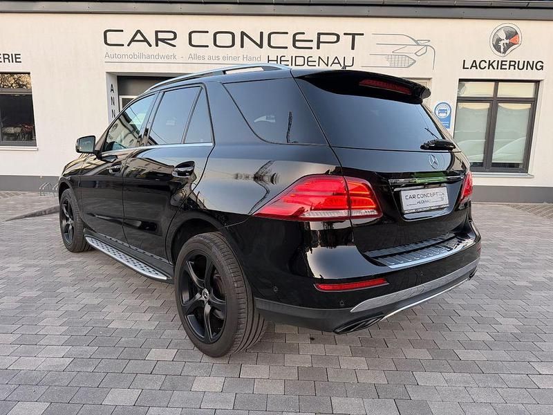 Gebraucht Mercedes GLE250 204 PS (150 kW) 2017 Schwarz SUV