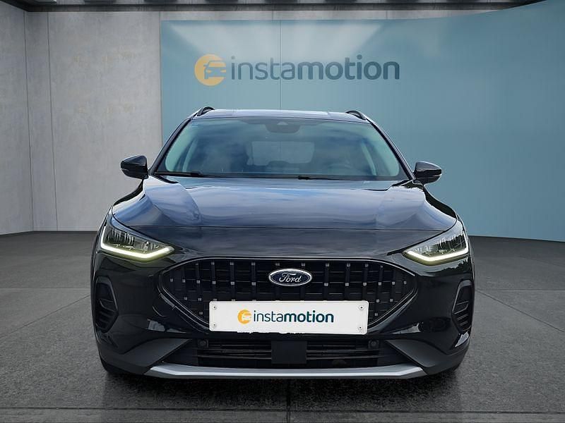 Gebraucht Ford Focus Active 155 PS (114 kW) 2023 Schwarz Kombi