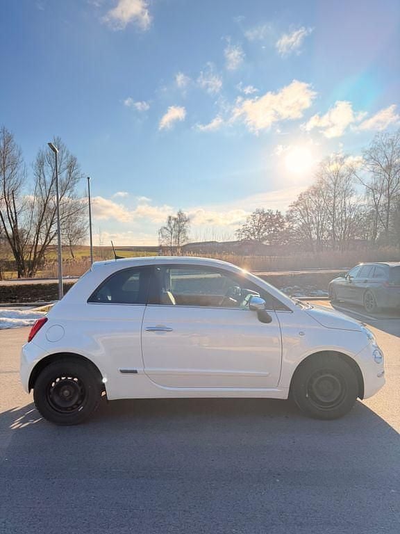 Gebraucht Fiat 500 Dolcevita 69 PS (50 kW) 2020 Weiß Kleinwagen