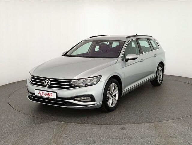 Andere Gebraucht 2021 VW Passat Business Kombi | 25.990 € (Etwas zu teuer) - Bild 1/4