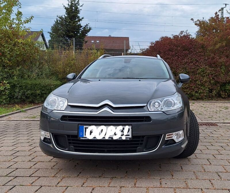 Grau Gebraucht 2014 Citroën C5 Exclusive Kombi | 5.300 € (Fairer Preis) - Bild 1/4
