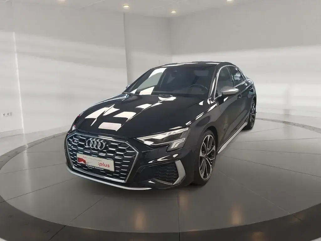 Gebraucht Audi S3 Ambiente 310 PS (228 kW) 2023 Schwarz Limousine