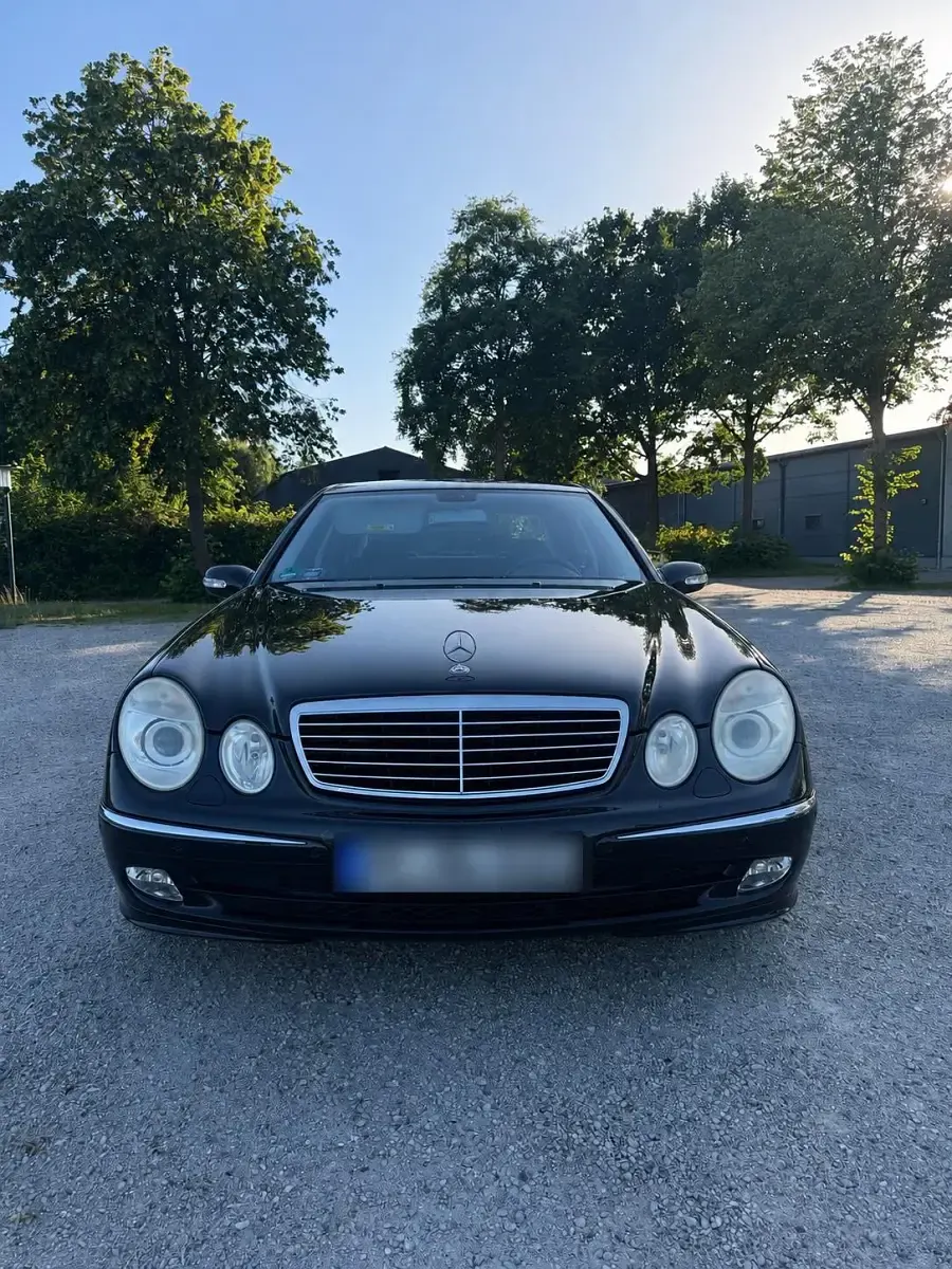 Gebraucht Mercedes E320 224 PS (164 kW) 2004 Schwarz Limousine