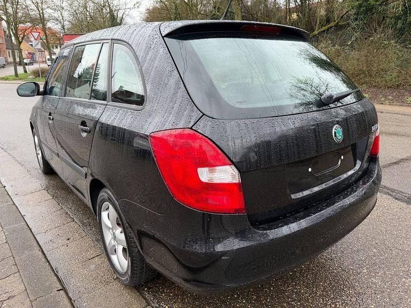 Gebraucht Skoda Fabia 86 PS (63 kW) 2012 Schwarz Kombi