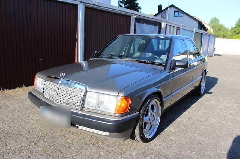 Gebraucht Mercedes 190 118 PS (86 kW) 1989 Grau Limousine
