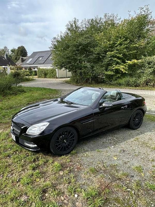 Gebraucht 2012 Mercedes SLK250 Cabrio | 13.290 € (Fairer Preis) - Bild 1/4