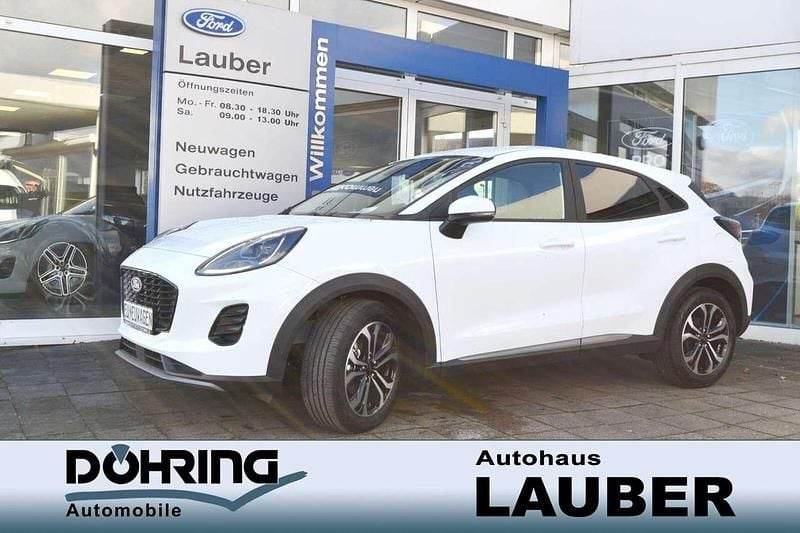 Frostweiss Gebraucht 2025 Ford Puma Titanium SUV | 23.475 € (Guter Preis) - Bild 1/4