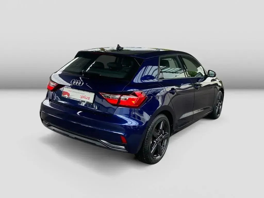 Gebraucht Audi A1 Sportback Advanced Plus 116 PS (85 kW) 2025 Navarrablau metallic Kleinwagen