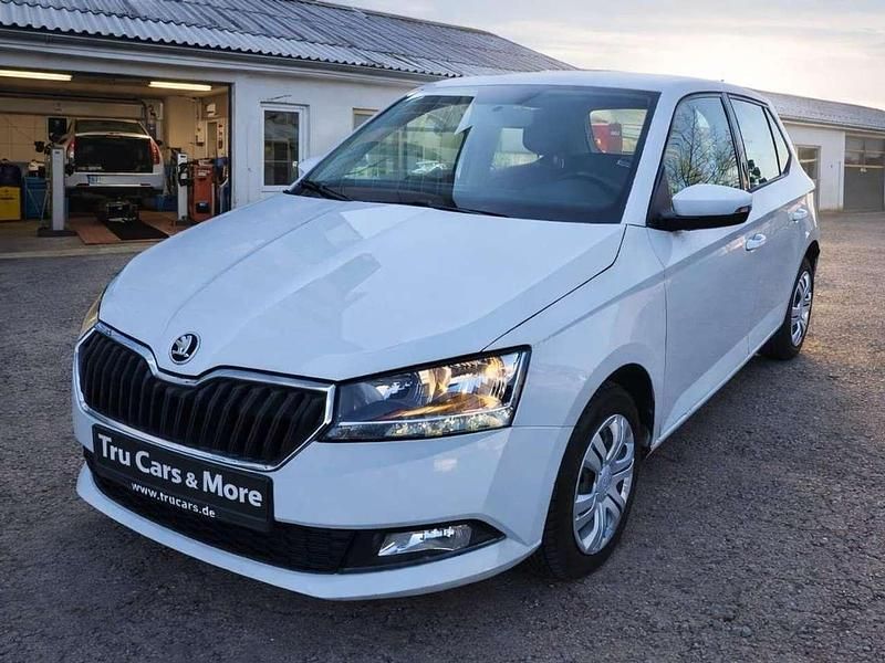 Gebraucht Skoda Fabia 95 PS (69 kW) 2020 Weiß Limousine
