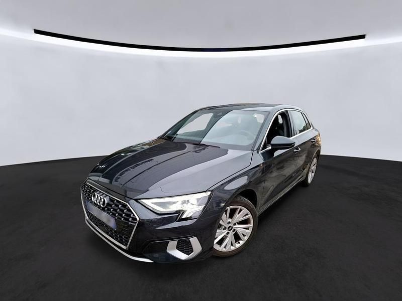 Gebraucht Audi A3 Ambiente 150 PS (110 kW) 2022 Manhattangrau metallic Limousine
