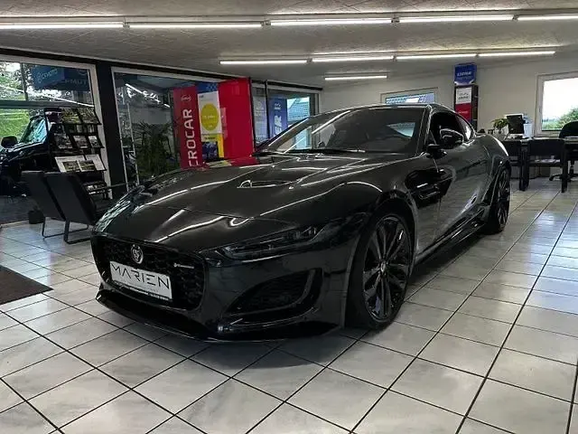 Usata Jaguar F-Type R-Dynamic 300 CV (220 kW) 2022 Nero Coupé