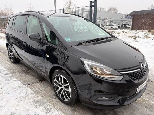 Gebraucht Opel Zafira Edition 170 PS (125 kW) 2018 Schwarz Van / Kleinbus