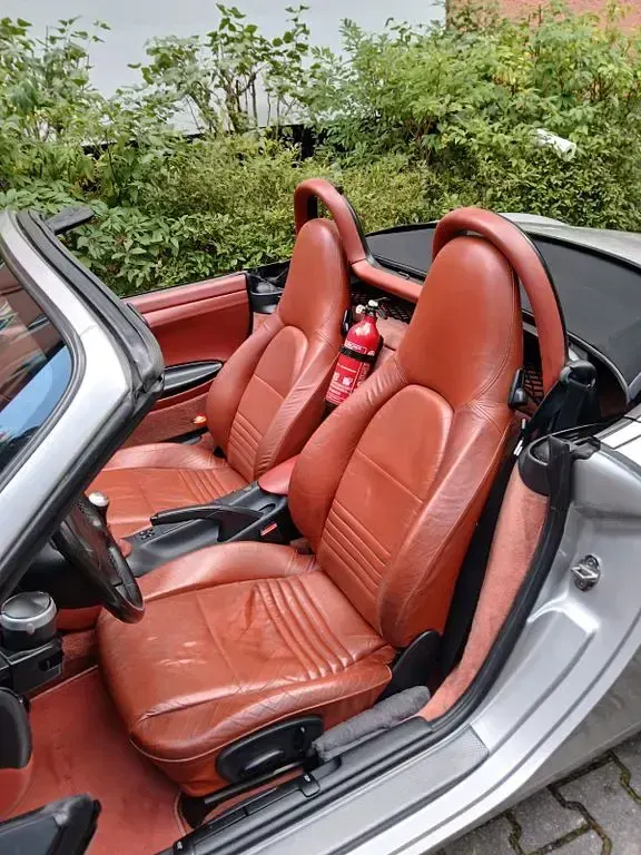 Gebraucht Porsche Boxster 204 PS (150 kW) 1998 Silber Cabrio