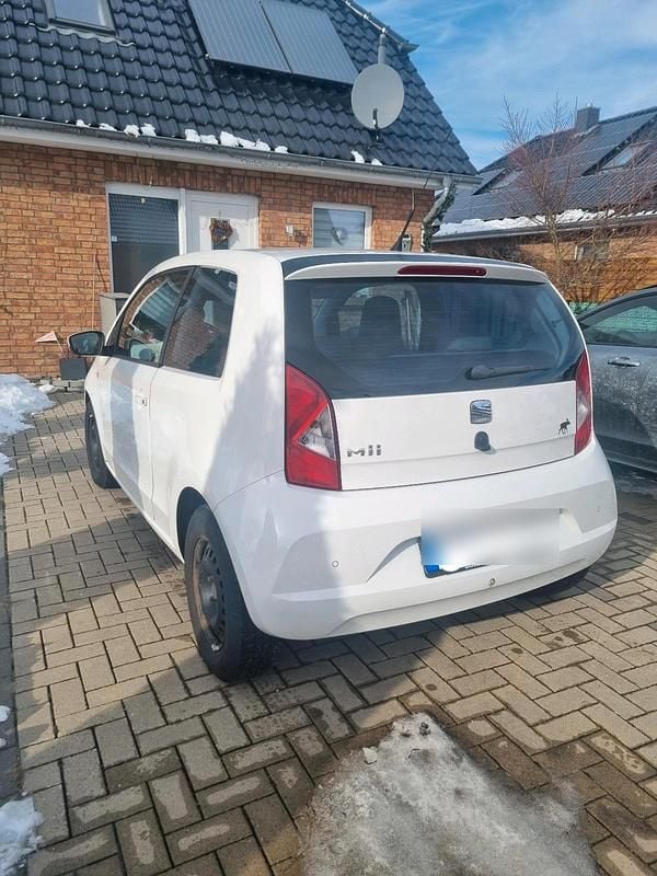Gebraucht Seat Mii 75 PS (55 kW) 2012 Weiß Kleinwagen