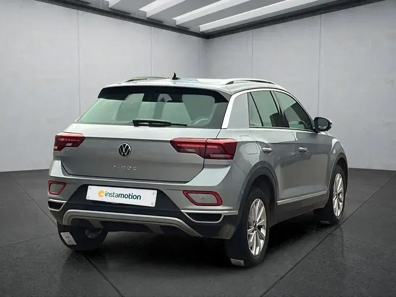 Usata VW T-Roc 116 CV (85 kW) 2023 Argento SUV