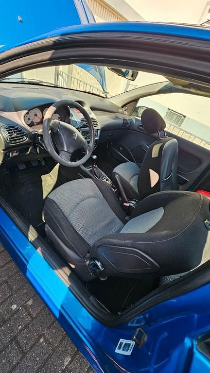 Gebraucht Peugeot 206 S 75 PS (55 kW) 2005 Blau Limousine
