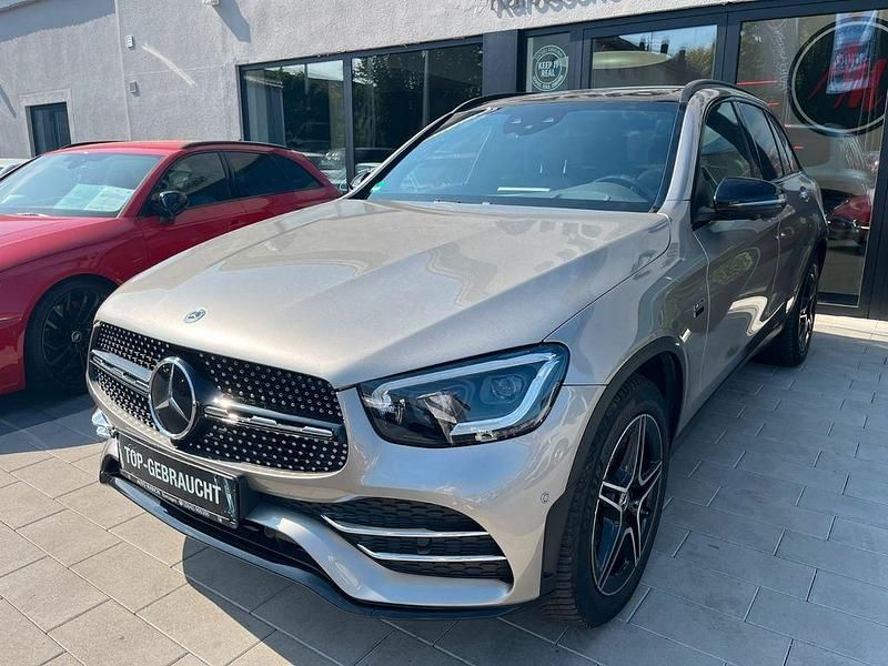 Silber Gebraucht 2020 Mercedes GLC300e SUV | 37.980 € (Fairer Preis) - Bild 1/4