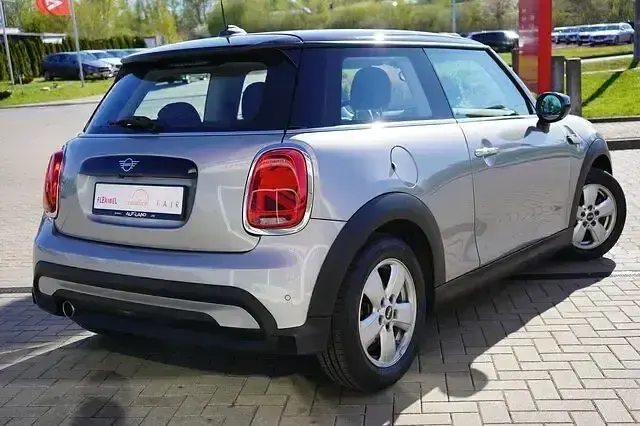 Gebraucht Mini Cooper 136 PS (100 kW) 2022 Grau Kleinwagen