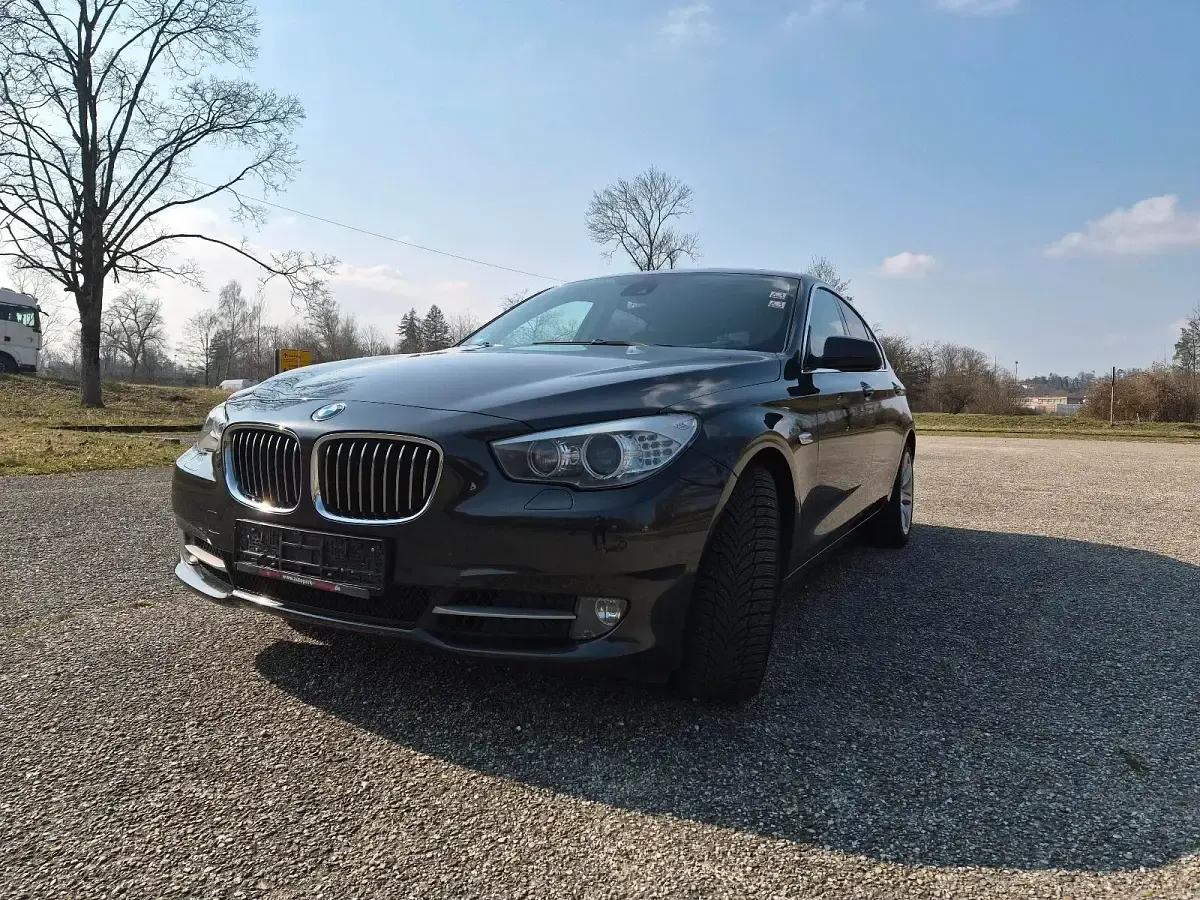 Używany BMW 530 245 KM (180 kW) 2011 Brązowy Sedan/Limuzyna