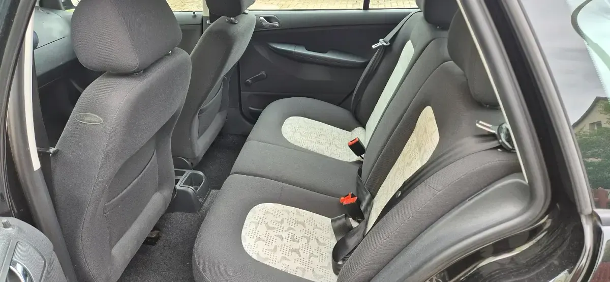 Brugt Skoda Fabia 64 HK (47 kW) 2004 Sort Stationcar
