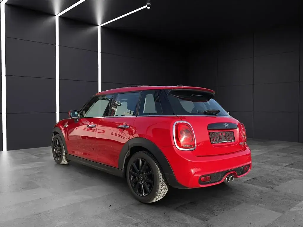 Gebraucht Mini Cooper SD 170 PS (125 kW) 2018 Chili (solar) red Kleinwagen