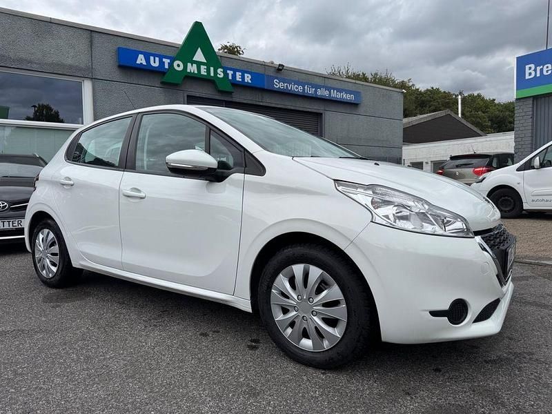Gebraucht 2015 Peugeot 208 Active Kleinwagen | 5.999 € (Fairer Preis) - Bild 1/4