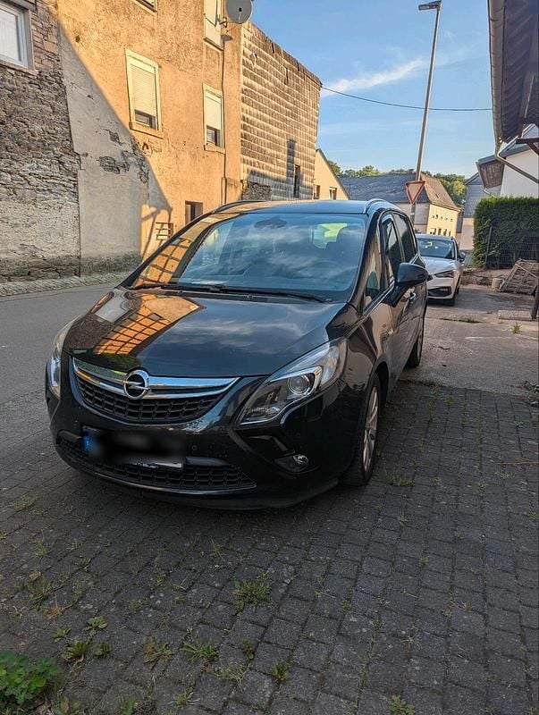Gebraucht Opel Zafira 170 PS (125 kW) 2015 Schwarz Van / Kleinbus