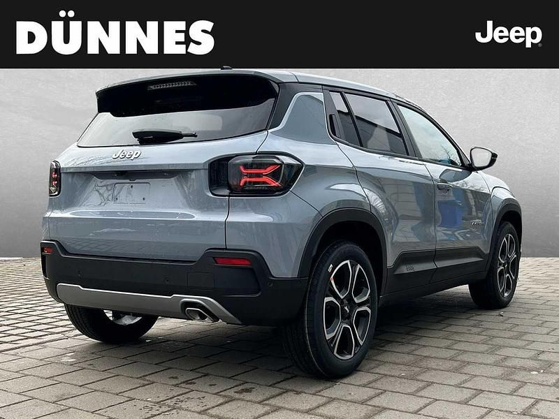 Neu Jeep Avenger Summit 101 PS (74 kW) 2026 Grau (storm gray) SUV