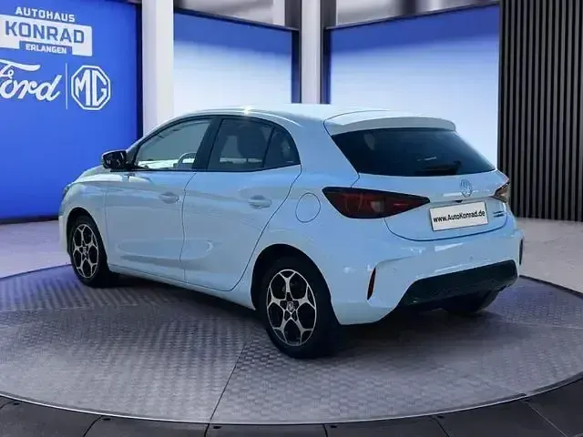Gebraucht MG MG3 Luxury 194 PS (142 kW) 2024 Weiß Kleinwagen