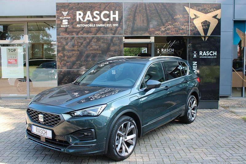 Grün Gebraucht 2021 Seat Tarraco FR SUV | 28.900 € (Etwas zu teuer) - Bild 1/4