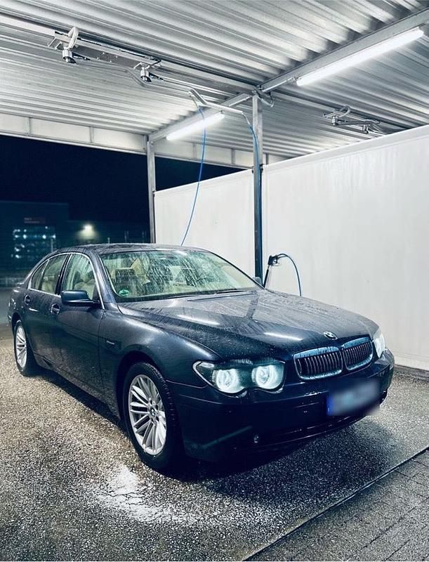 Blau Gebraucht 2002 BMW 735 Limousine | 4.000 € (Fairer Preis) - Bild 1/4