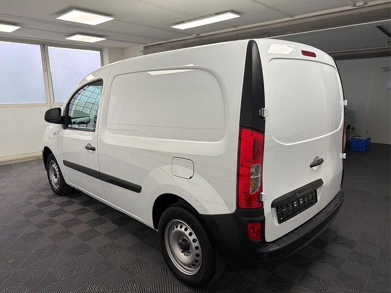 Gebraucht Mercedes Citan 109 95 PS (69 kW) 2021 Arktikweiss Van / Kleinbus