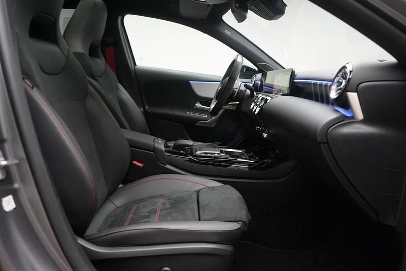 Gebraucht Mercedes A45 AMG AMG 421 PS (309 kW) 2022 Grau Limousine