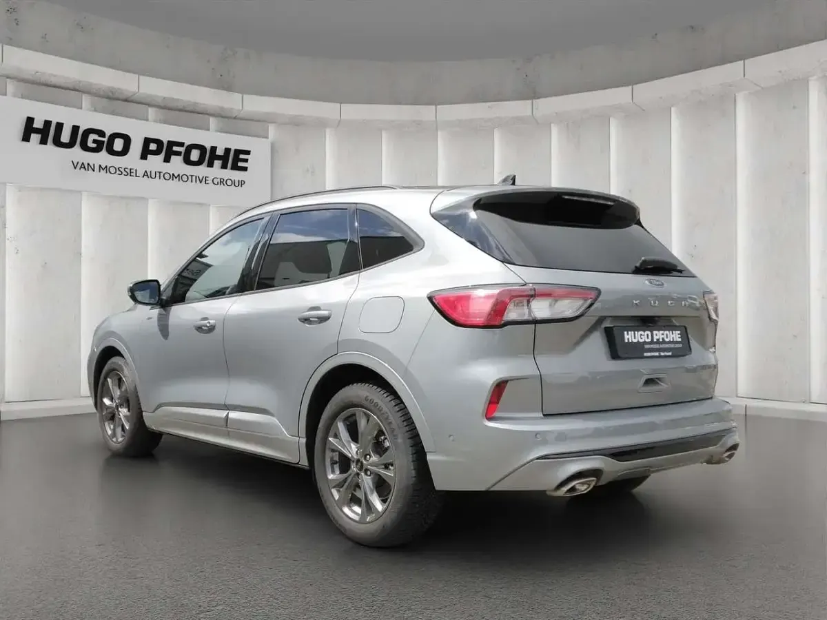 Gebraucht Ford Kuga ST-Line X 150 PS (110 kW) 2024 Silber SUV