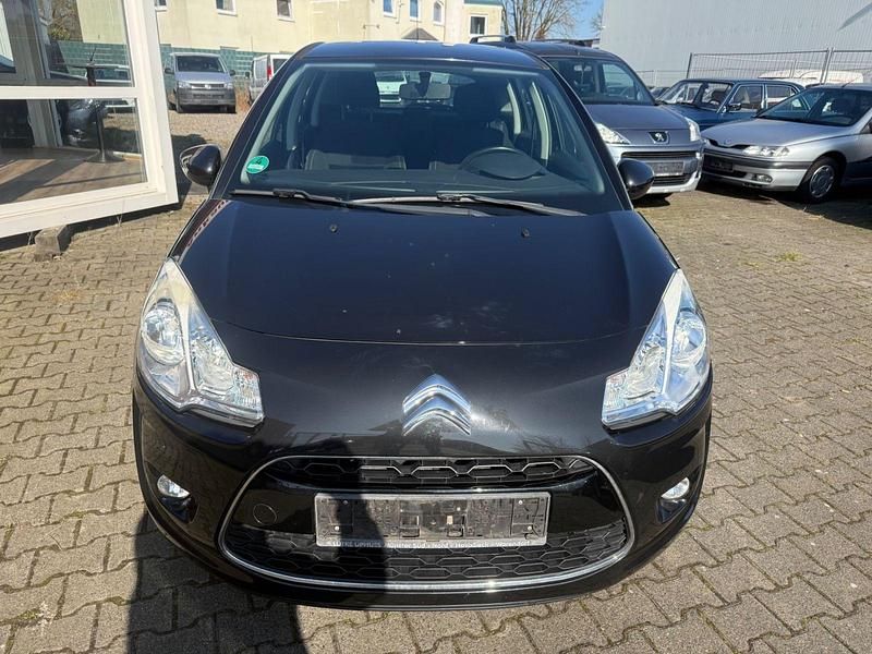 Usado Citroën C3 Tendance 68 CV (50 kW) 2011 Negro Utilitario
