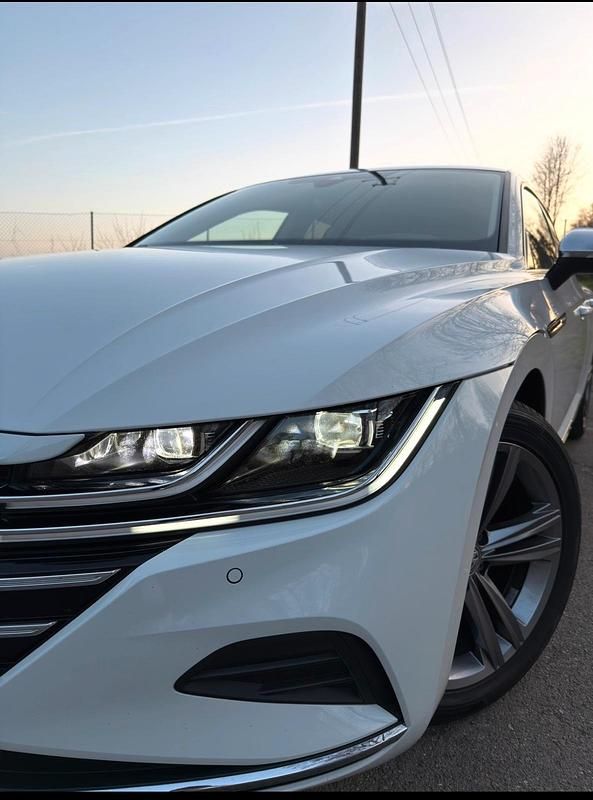 Gebraucht VW Arteon Elegance 200 PS (147 kW) 2021 Weiß Kombi