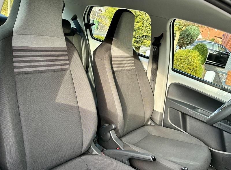 Usata VW up! 60 CV (44 kW) 2017 Bianco Utilitaria