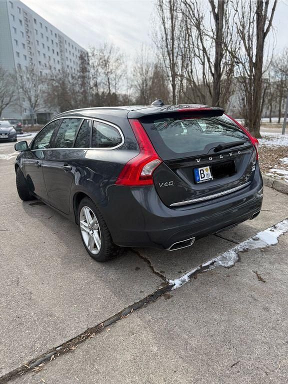 Gebraucht Volvo V60 Summum 280 PS (205 kW) 2013 Grau Kombi