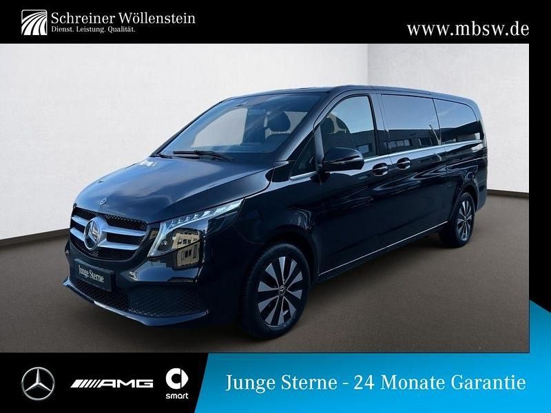 Gebraucht Mercedes V300 Avantgarde 237 PS (174 kW) 2023 Obsidianschwarz metallic Van / Kleinbus