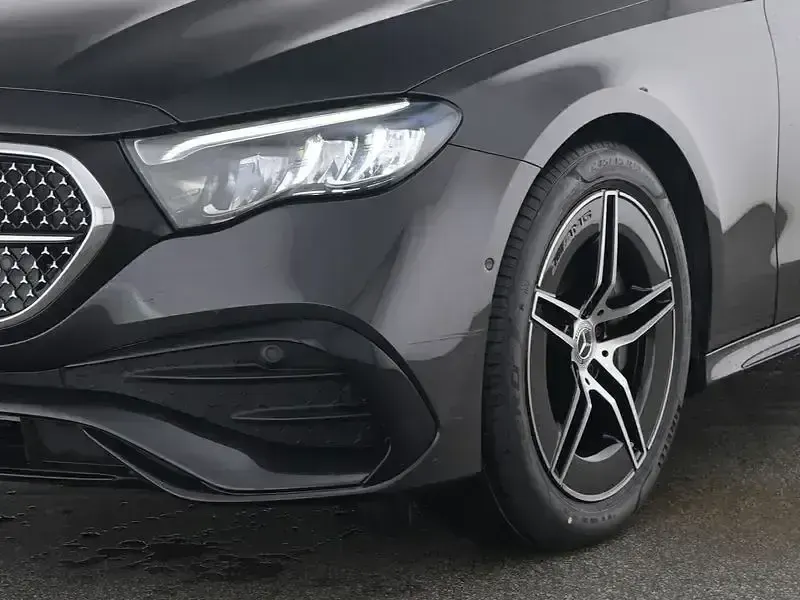 Gebraucht Mercedes E220 AMG 197 PS (144 kW) 2025 Grau Kombi