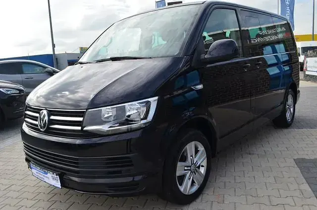 Gebraucht VW Multivan Highline 150 PS (110 kW) 2016 Schwarz (deep black perleffekt) Van / Kleinbus