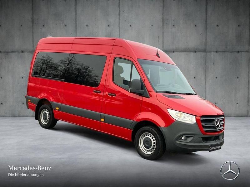 Gebraucht Mercedes Sprinter 170 PS (125 kW) 2022 Rot Van