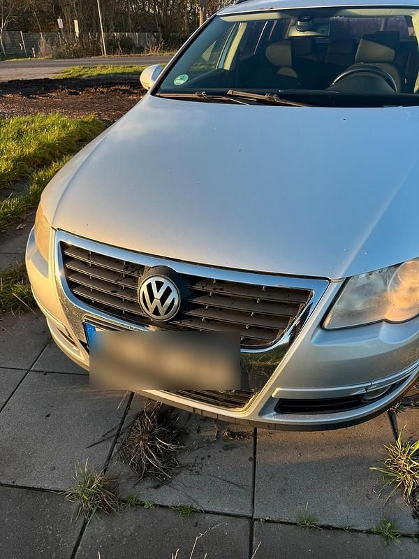 Gebraucht VW Passat 140 PS (102 kW) 2006 Grau Kombi