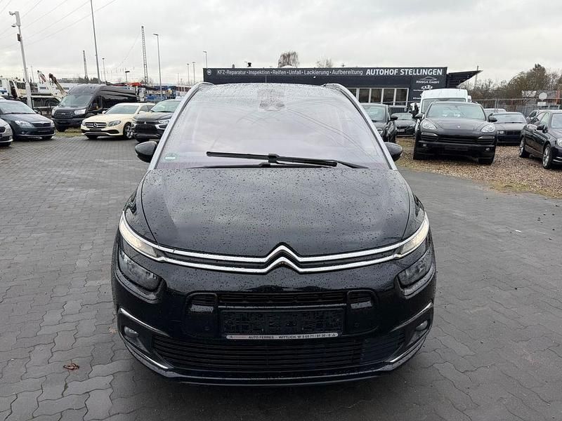 Gebraucht Citroën C4 SpaceTourer Shine 131 PS (96 kW) 2022 Schwarz Van / Kleinbus