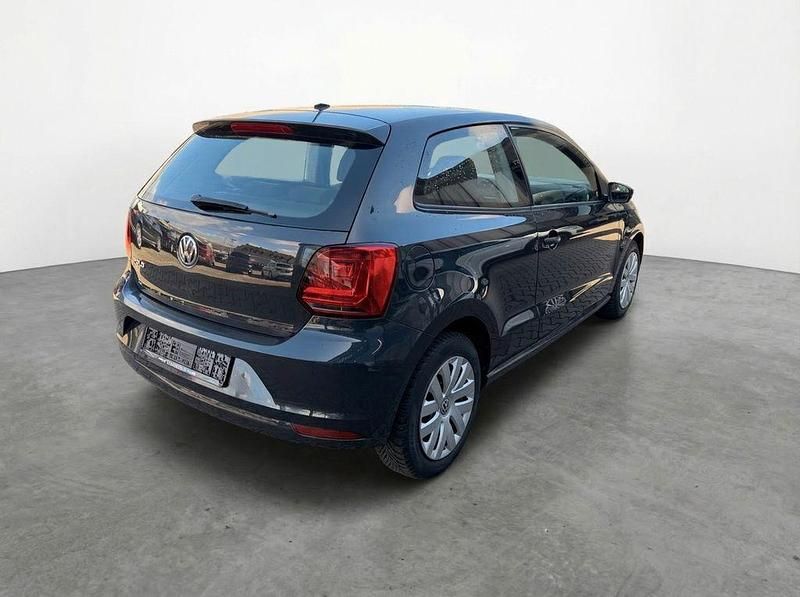 Gebraucht VW Polo Trendline 75 PS (55 kW) 2014 Grau Kleinwagen