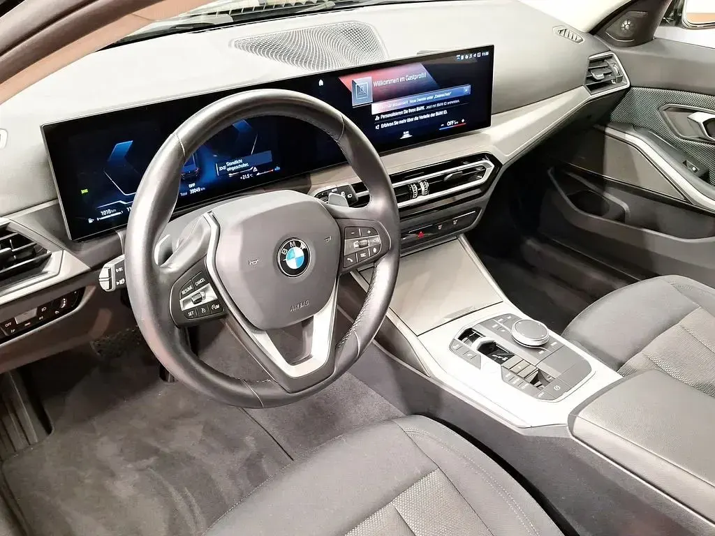 Gebraucht BMW 320 190 PS (139 kW) 2023 Schwarz Kombi