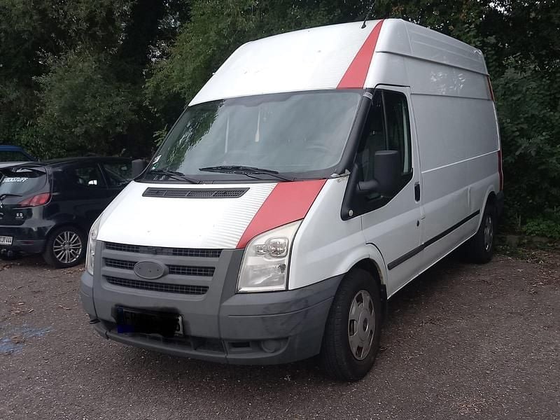 Weiß Gebraucht 2010 Ford Transit Van / Kleinbus | 7.500 € - Bild 1/4