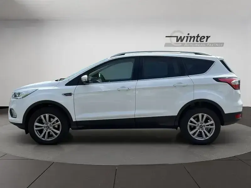 Gebraucht Ford Kuga Cool & Connect 150 PS (110 kW) 2019 Weiß SUV